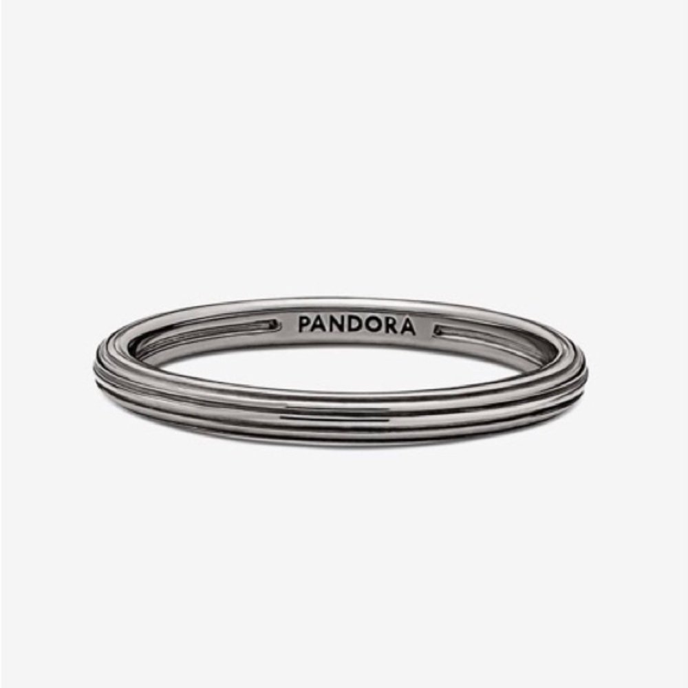 Black Pandora ME Ring size 8